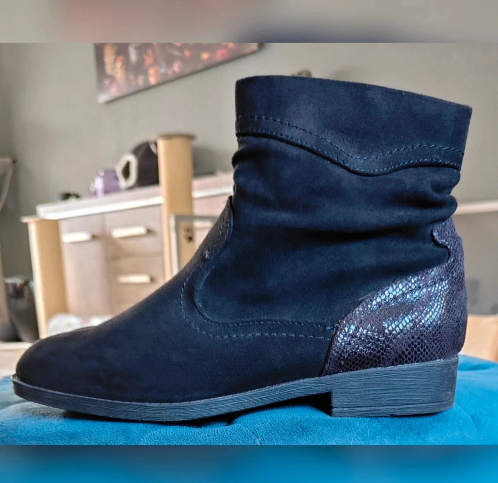 Leuke zwarte enkellaarsjes Blue Box maat 37